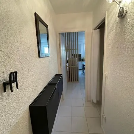 Port De Apartment *